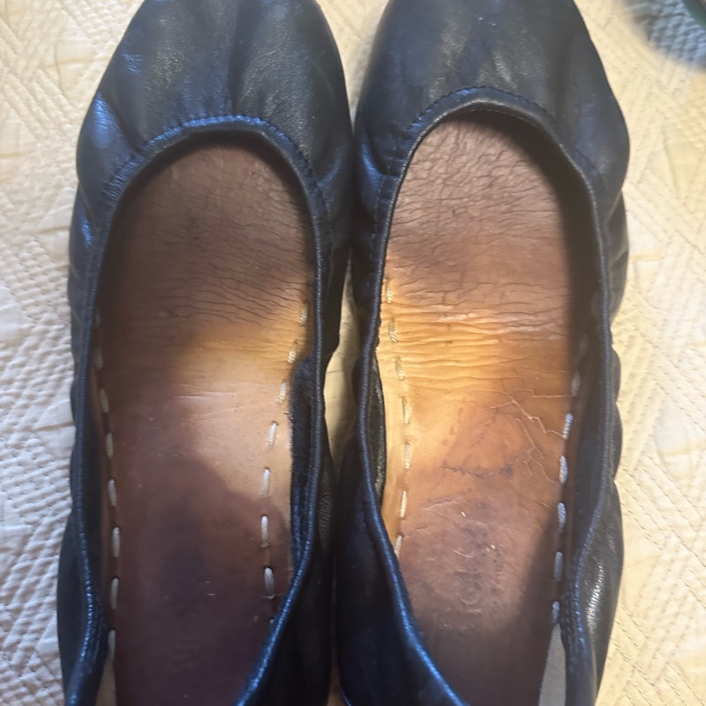 Tieks.  This is for all the shoes pictured. Final sale